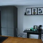 아파트 Booking Apartments-self Check-in *