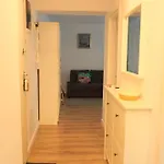 Booking Apartments-self Check-in 부쿠레슈티