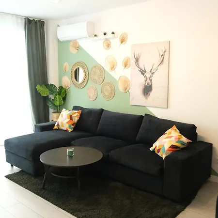Apartments-self Check-in *