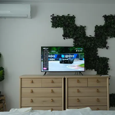 Апартаменты Booking Apartments-self Check-in *