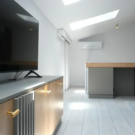 Apartment Booking Apartments-self Check-in *